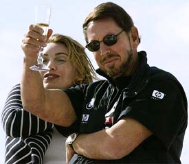 Larry Ellison, Oracle
